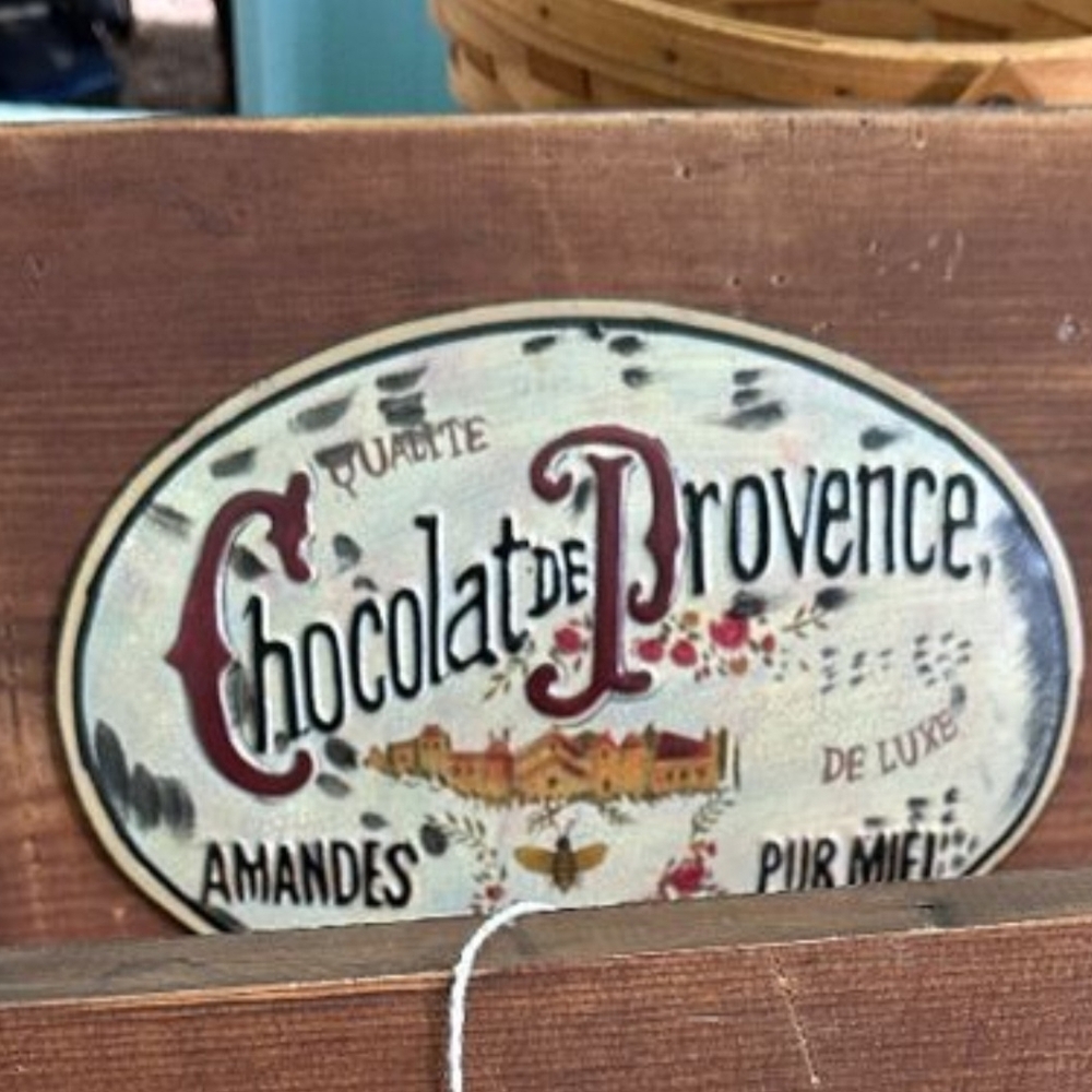 Chocolat de Provence Vintage Decorative Sign - Cream & Burgundy